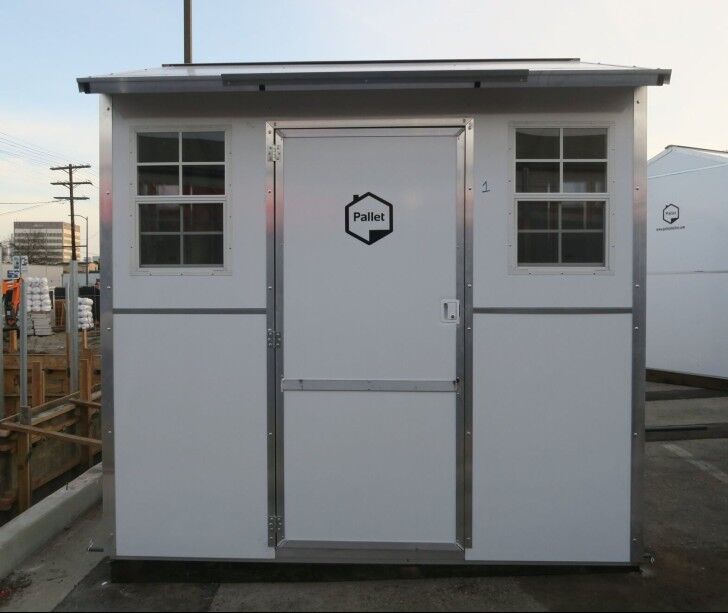 Pallet home Echo Park Tiny Home Village 728